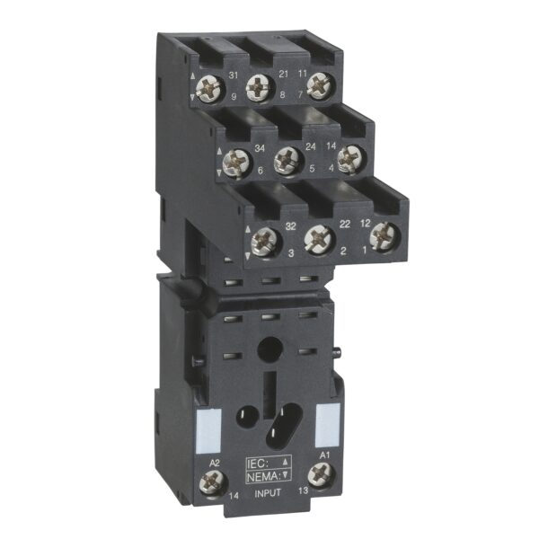 Socket